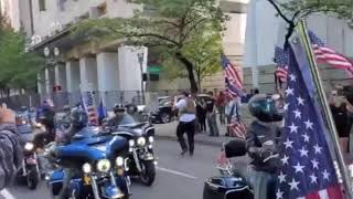 Several bikers showed up to ‘Back the Blue’ in Oregon  BLM supporters are not happy about that [upl. by Arihat608]