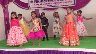 chota bacha jaan dance performance [upl. by Eisej]